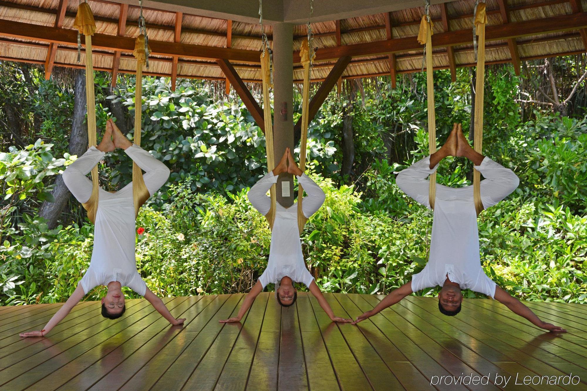 Four Seasons Resort Maldives At Landaa Giraavaru Milaidhoo Esterno foto