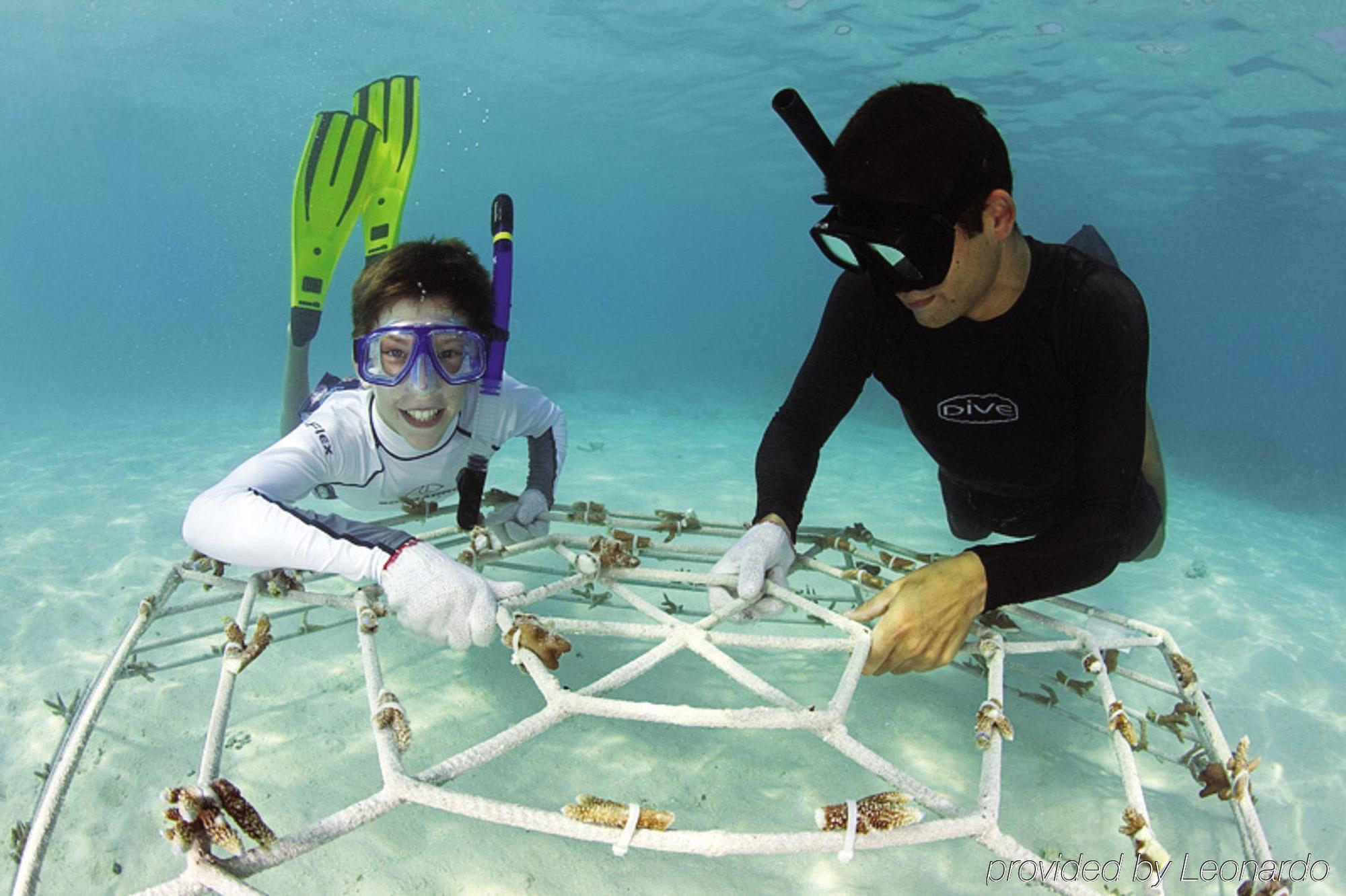 Four Seasons Resort Maldives At Landaa Giraavaru Milaidhoo Esterno foto